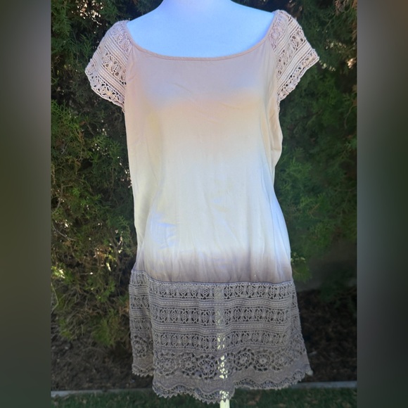 XCVI Dresses & Skirts - Women’s Mind Set by XCVI Beige Asymmetrical Scoop Neck Lace Trim Dress Size L